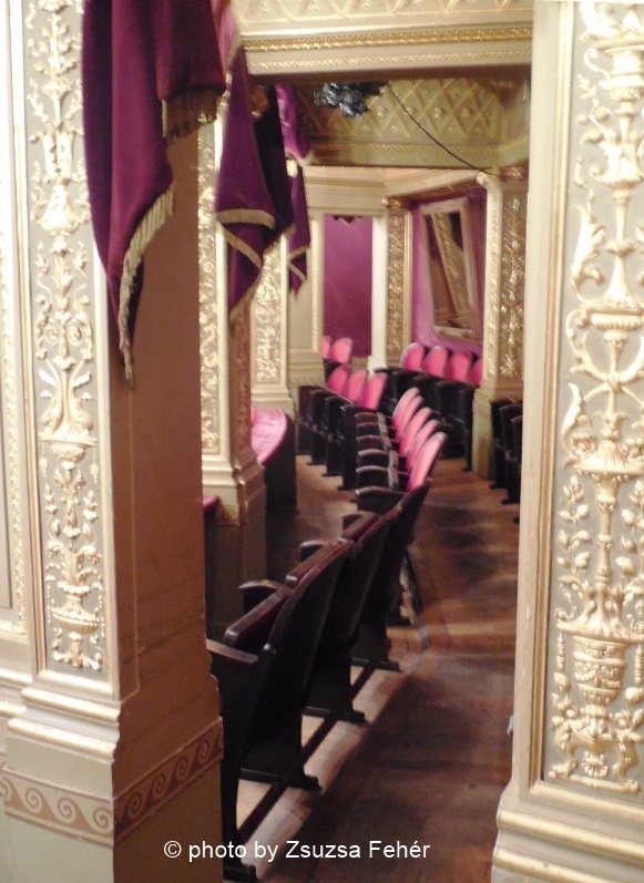 Opera seats